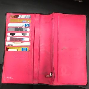 CHANEL Black and Pink Wallet